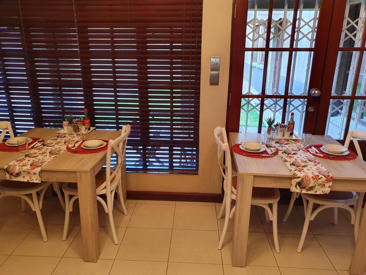 The Leopard Tree Bed and Breakfast Polokwane Exteriör bild