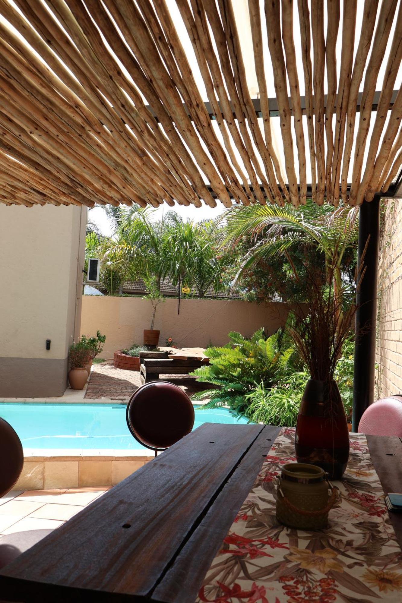 The Leopard Tree Bed and Breakfast Polokwane Exteriör bild