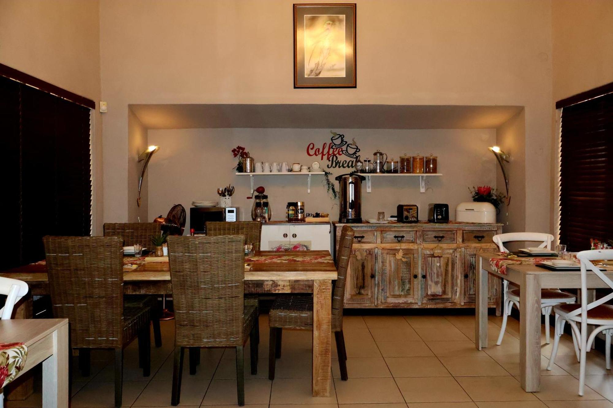 The Leopard Tree Bed and Breakfast Polokwane Exteriör bild