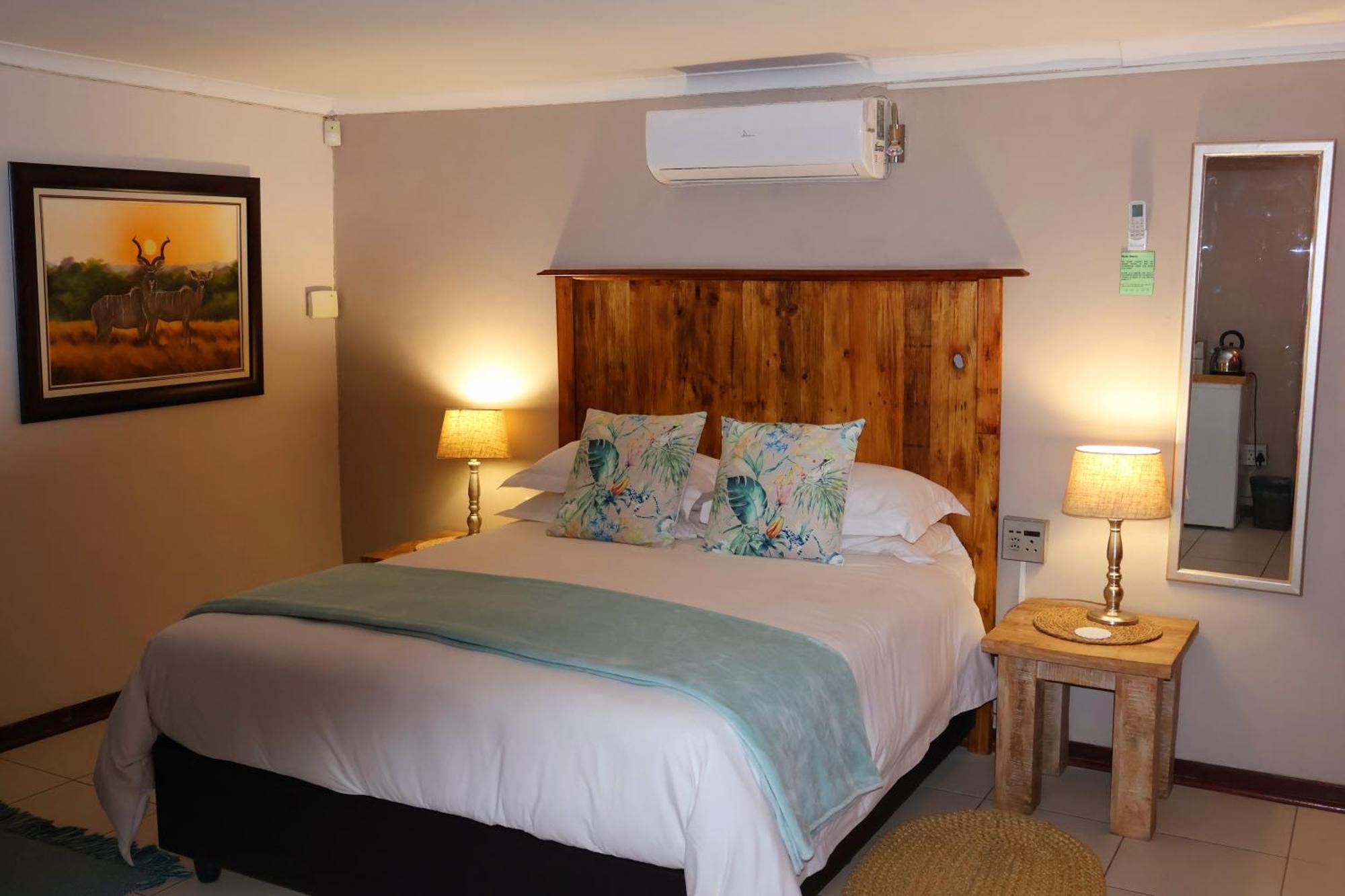 The Leopard Tree Bed and Breakfast Polokwane Exteriör bild